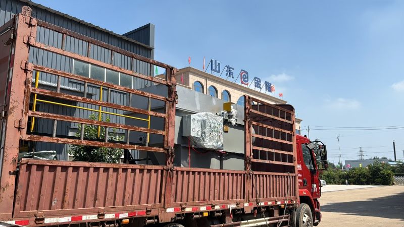 金日发货！3立方平流式溶气气浮机助力水产加工污水处理 (2).JPG